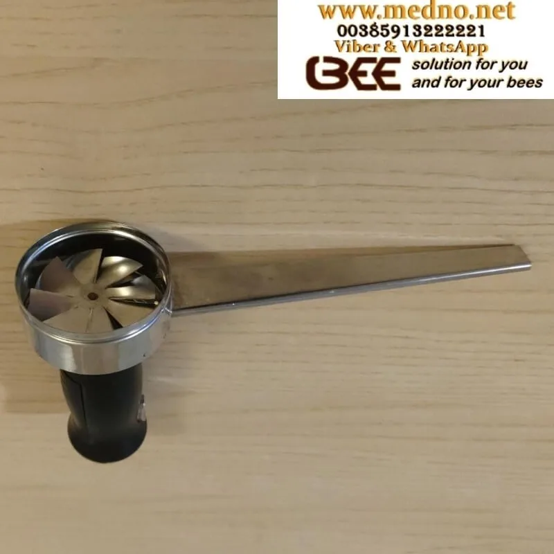 Varojet 3 inox – dimilica protiv varoe za listiće Varojet 3 inox – affumicatore contro la varroa per volantini Varojet 3 inox – ahumador contra varroa para folletos Varojet 3 inox – Räuchergerät gegen Varroa für Flugblätter Varojet 3 inox – ahumador contra varroa para folletos