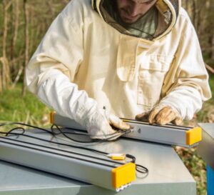 https:/proizvod/3bee-pcelarska-sms-vaga-electronic-beekeeping-scale/